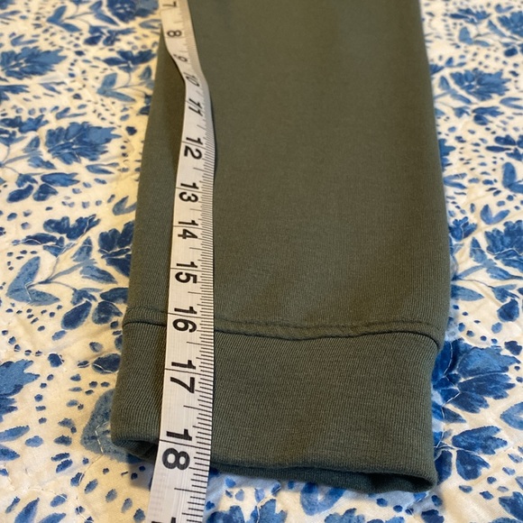 Orvis Lady’s Pullover - Picture 10 of 11